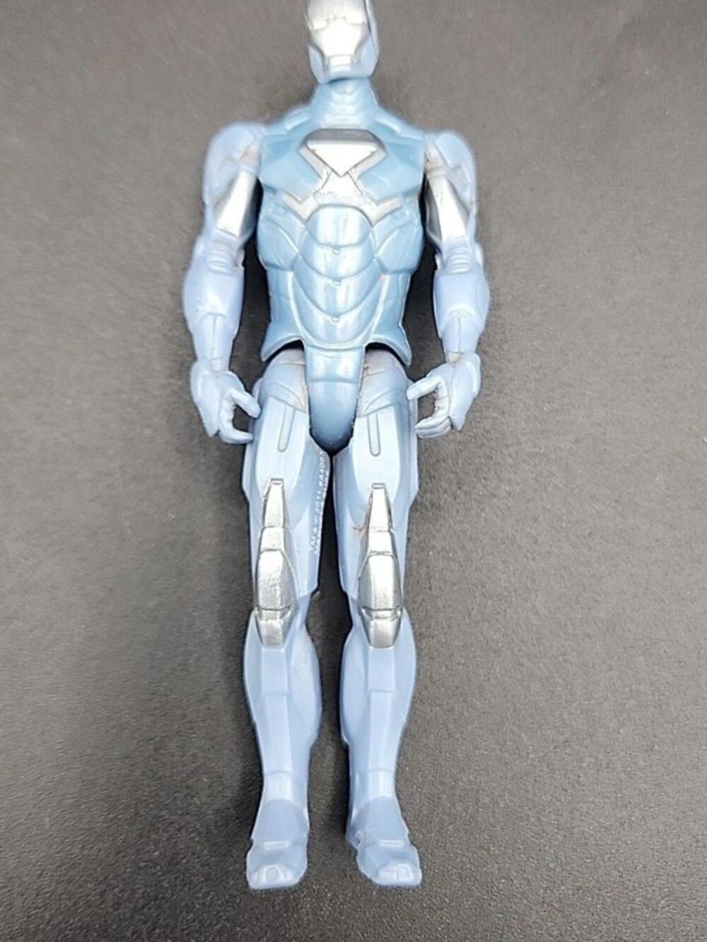 Marvel Avengers Iron Man 3 Cold Snap Iron Man 4 Inch Action Figure Hasbro